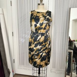 Vince Shift Dress in size M( 8 or 10)